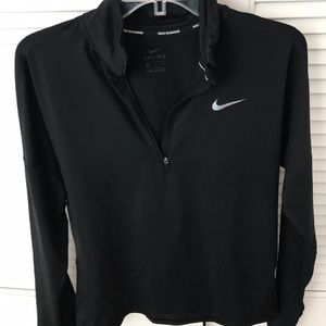 Nike running shirt black size M